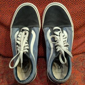 Vans Old Skool Duo Tone Blue Tennis Shoes. EUC. Unisex. W8. M6.5.